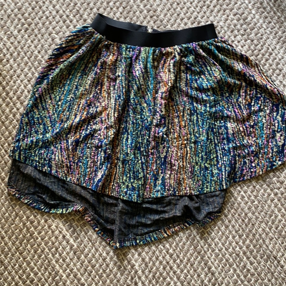 Float high low skirt